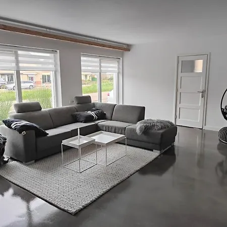 Met Alle Luxe Villa *